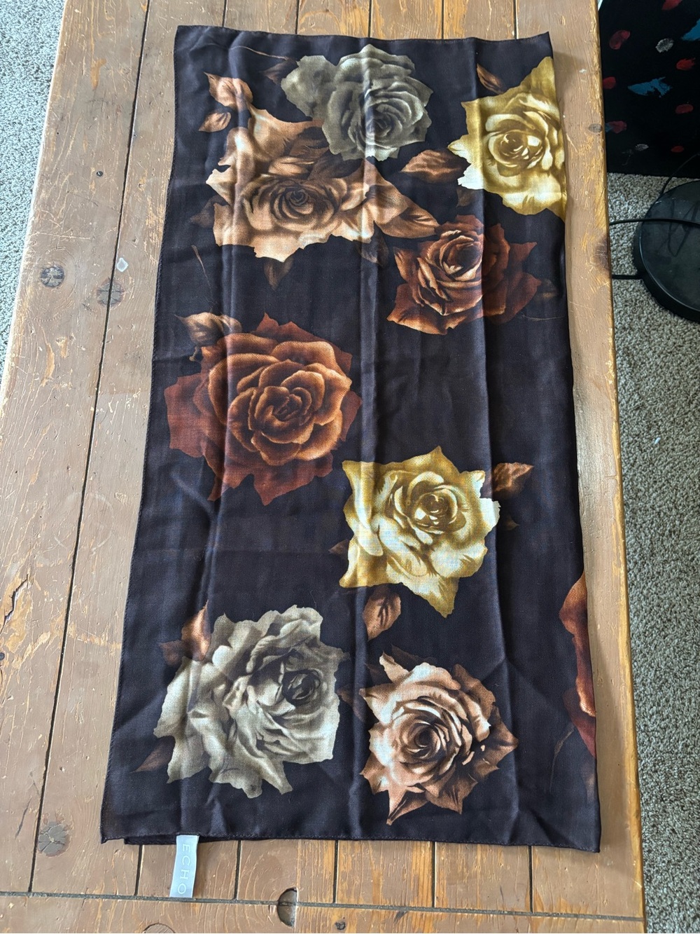 Echo New York Square Wool Scarf Elegant, Romantic Print